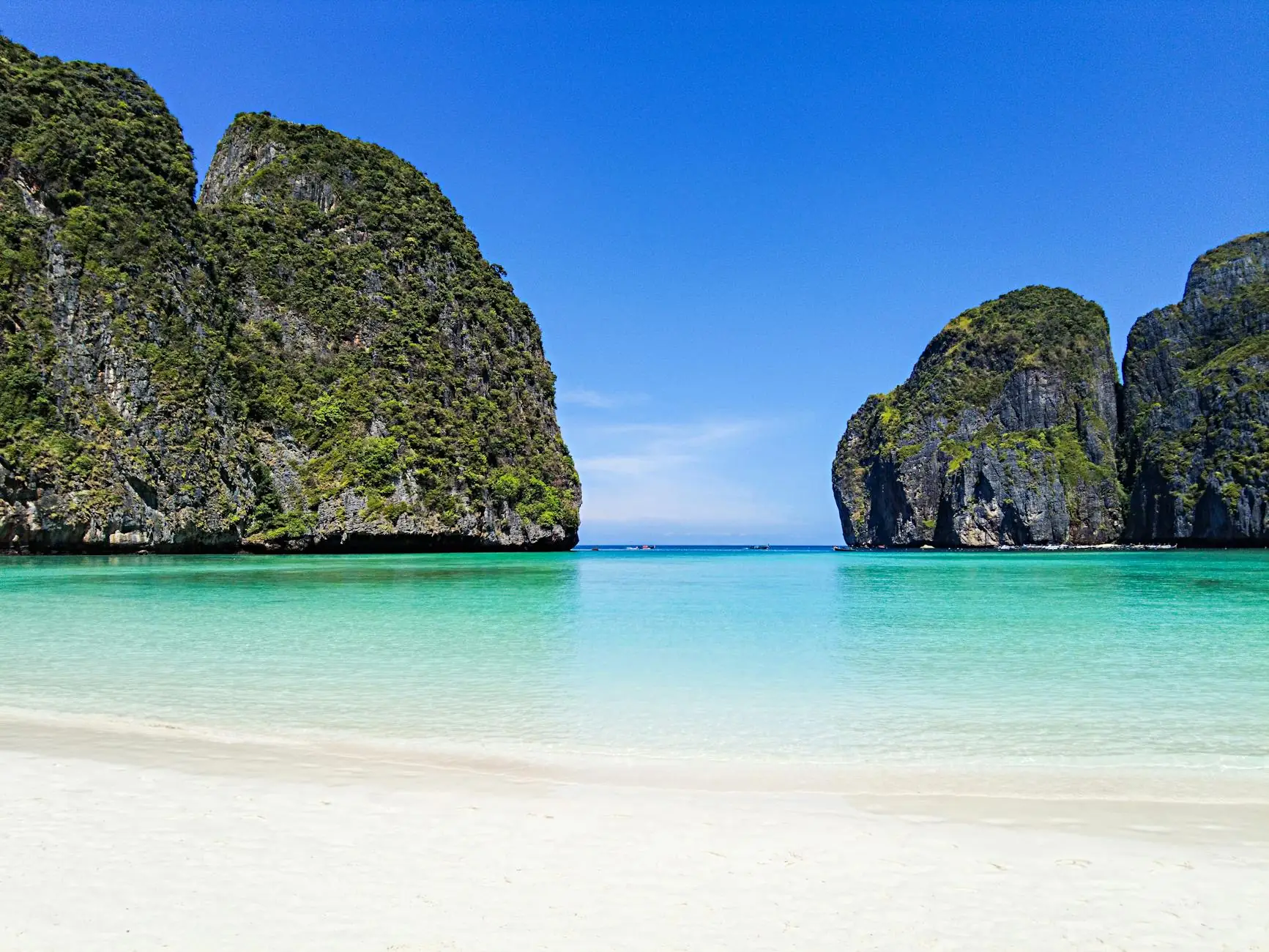 Paradise Bay