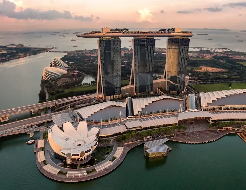 Singapore Marina Bay at night