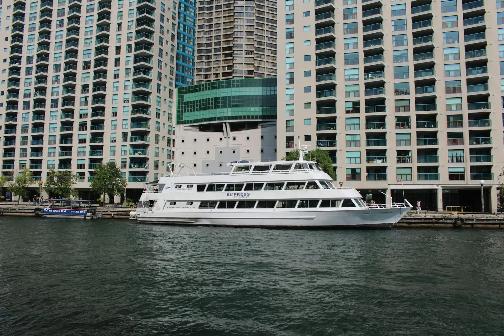 1 Hotel Toronto